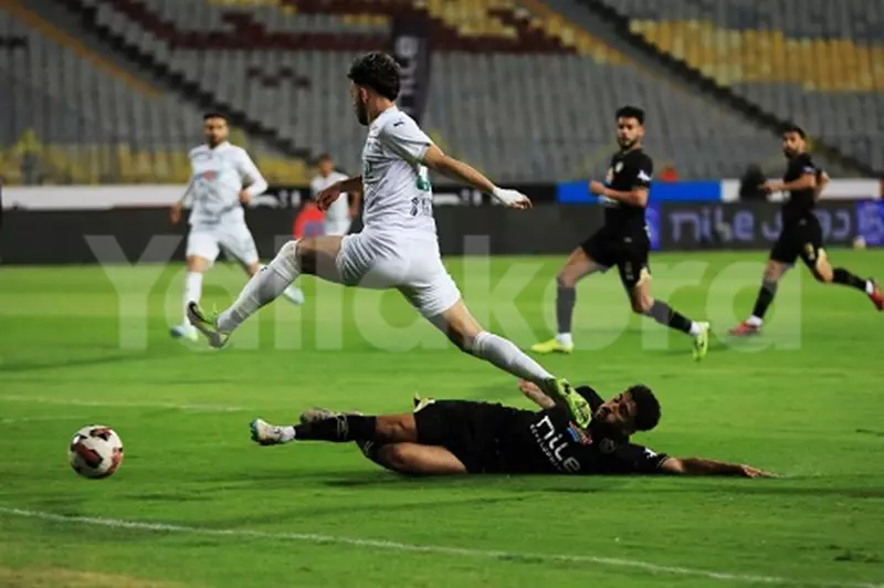 بعد منافسة مثيرة: الزمالك والمصري يتأهلان إلى بطولة الكونفدرالية