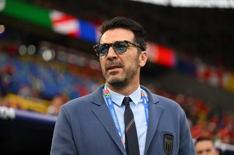 بوفون: “أدعم دوناروما في سعيه للفوز بدوري أبطال أوروبا، فهو يستحق تحقيق حلمه”