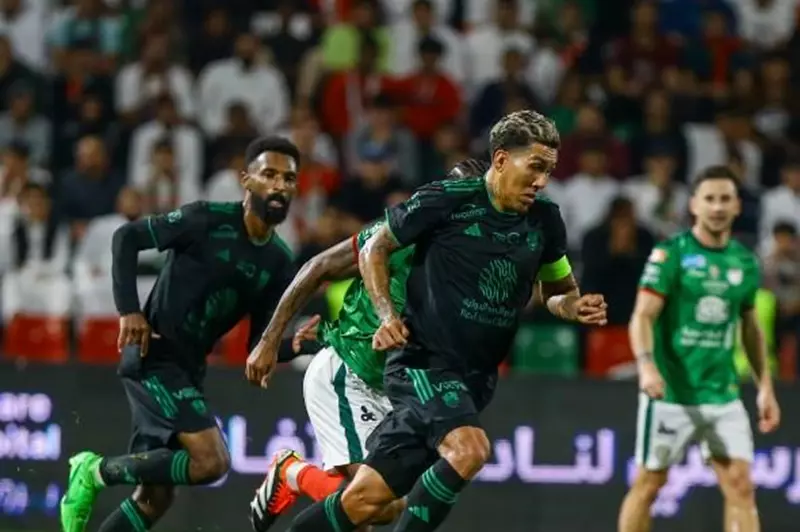 قلب الطاولة في اللحظات الأخيرة: الاتفاق يحقق انتصاراً مثيراً على الأهلي في الدوري السعودي