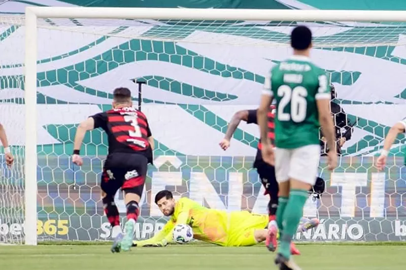 منافس الأهلي في المونديال: بالميراس يتعرض للهزيمة أمام فلامينجو في الدوري البرازيلي