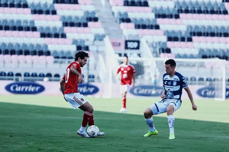 الأهلي يعلن رسميًا عن بدء معسكره المغلق في فيفا استعدادًا لكأس العالم للأندية