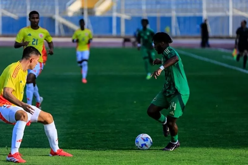 بث مباشر: مباراة مثيرة في كأس خوفو الودية – كولومبيا تتلقى الهزيمة أمام السعودية 0-1