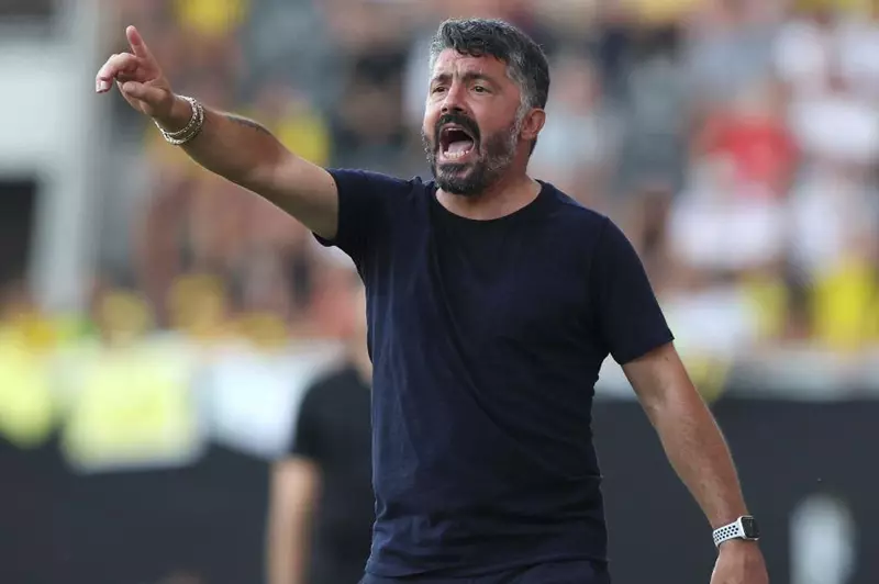 جاتوزو يتصدر قائمة المرشحين لقيادة المنتخب الإيطالي بعد الاجتماع مع بوفون
