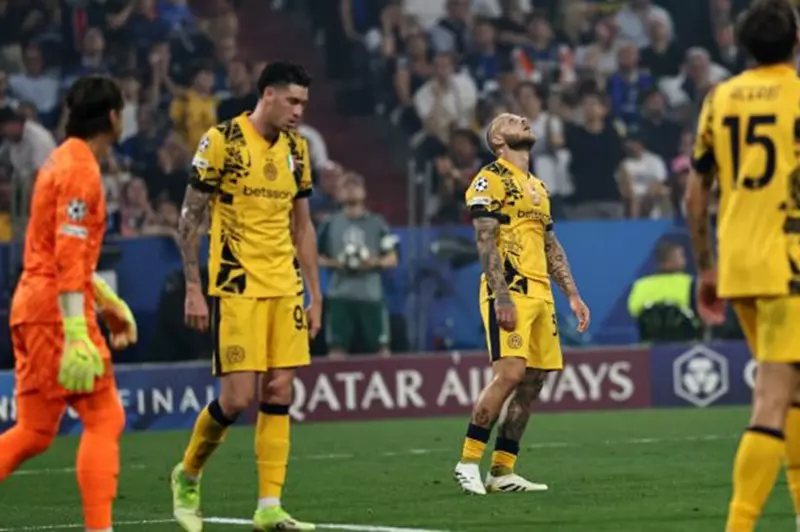 من حلم النصر إلى كابوس الهزيمة: ردود الفعل الإيطالية على نهائي دوري أبطال أوروبا