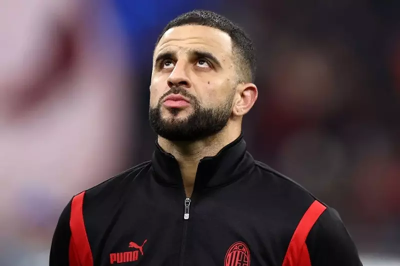 وكر يودع ميلان: رومانو يكشف غياب لاعب مانشستر سيتي عن كأس العالم للأندية